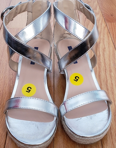 ⭐STUART WEITZMAN AKILAH AMORE WEDGE ⭐ - Picture 4 of 7